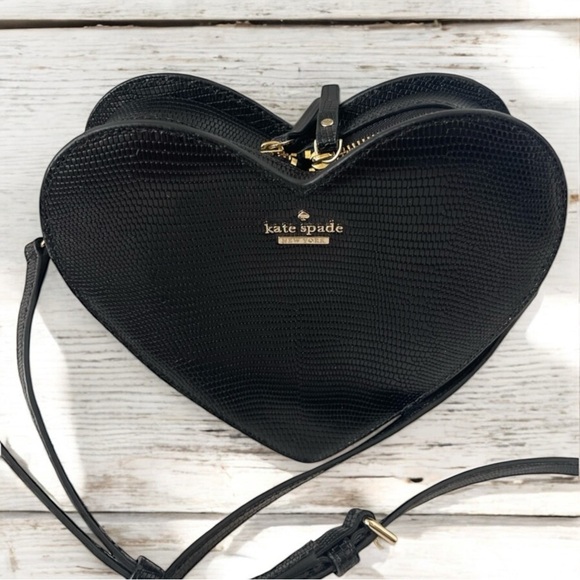 EUC Kate Spade Secret Admirer Heart Italian Lizard Embossed Cowhide Crossbody - Picture 10 of 14